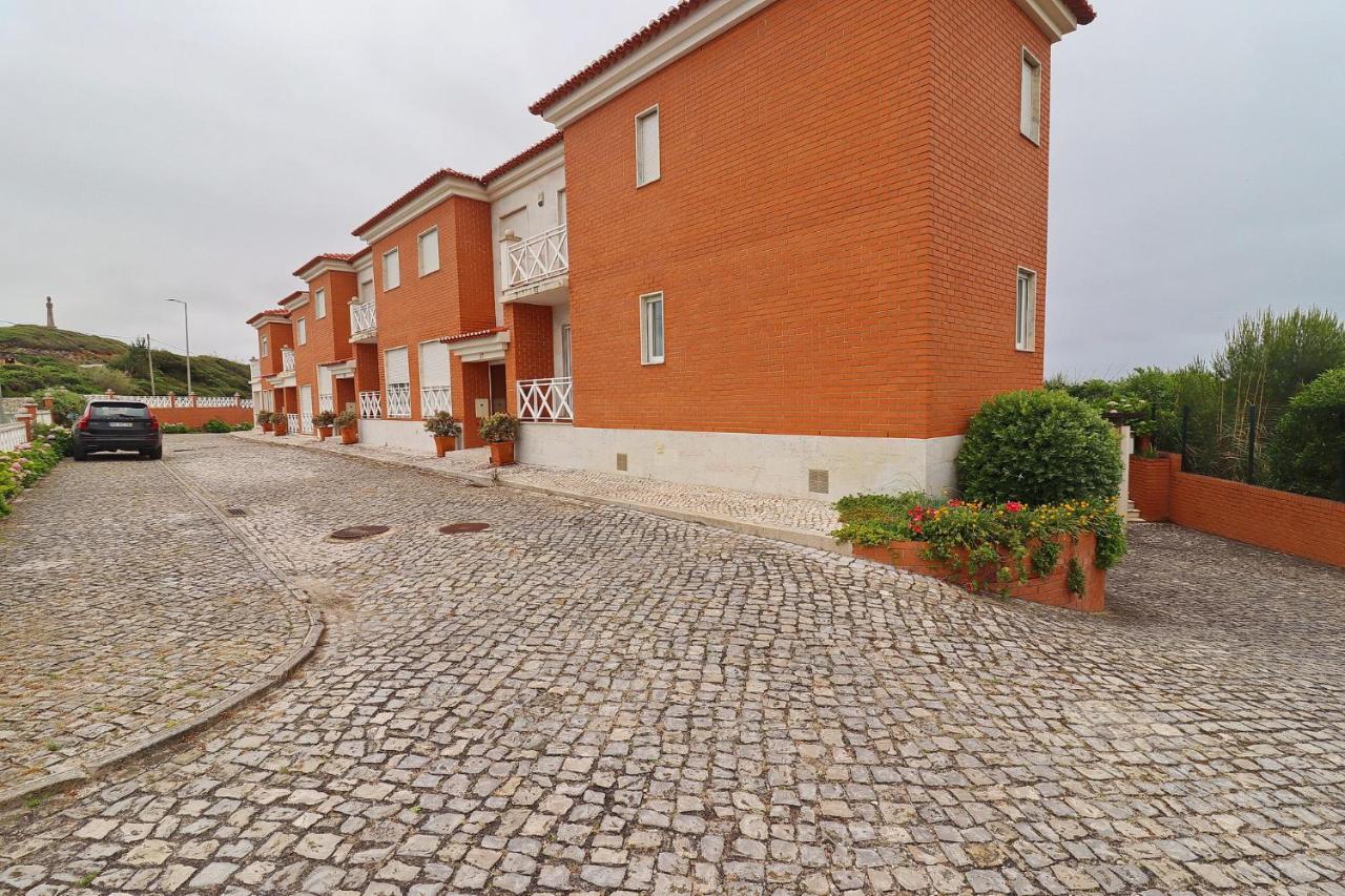 Apartamento Vista Premium Sto Antonio เซามาร์ทินโญโดปอร์โต ภายนอก รูปภาพ